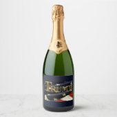 WIJ DE MENSEN STEMMEN TRUMP SPARKLING WIJNETIKET (Voorkant)