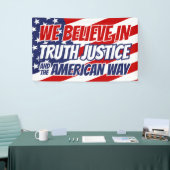 Wij geloven in waarheidsrechtvaardigheid en in de  spandoek (Beurs)