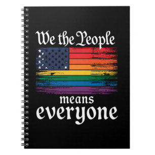 Wij Het Volk Betekent Iedereen USA Vlag LGBTQ Notitieboek