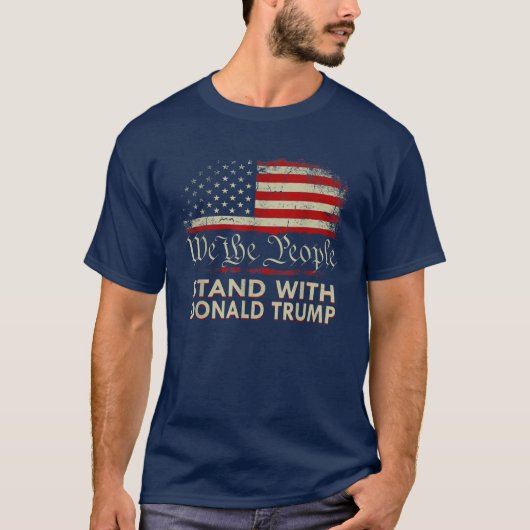 Wij het volk staan achter Donald Trump 2024 T-shirt (Voorkant)