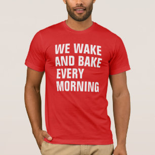 WIJ WACHTEN EN ZACHTEN ELKE MORGEN. T-SHIRT