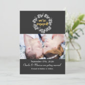 WIJ ZIJN BETROKKEN Rustic Wreath Wedding Photo Car Kaart (Staand voorkant)