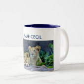 Wij zijn Cecil’s Lion Cubs Tweekleurige Koffiemok (Voorkant rechts)