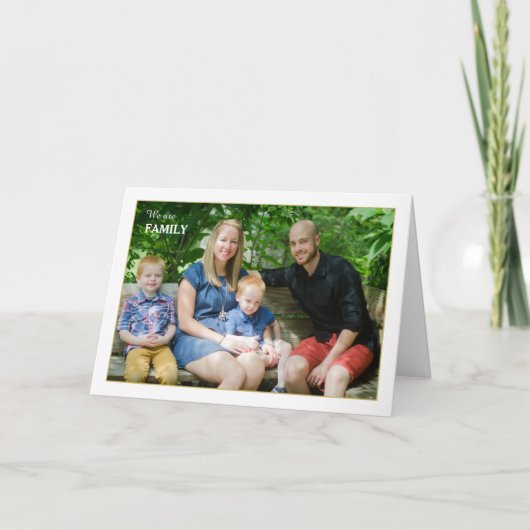 Wij zijn familie gevouwen fotokaart aankondiging (Voorkant)