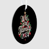 Wij zijn familie kerst 2024 bijpassende pyjama ornament (voorkant)