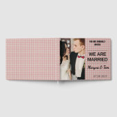 Wij Zijn Getrouwd Persoonlijk – Wit en Roze Blokke Gastenboek (Volledig)