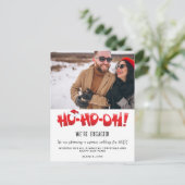 Wij zijn verloofd Funny Koppel Foto Kerstmis Feestdagenkaart (Staand voorkant)