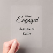 Wij zijn verloofd koppel naam romantisch stijlvol  acryl uitnodigingen (Insitu (Draagbaar))