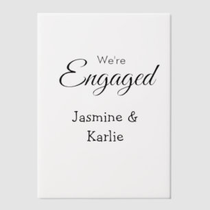 Wij zijn verloofd koppel naam romantisch stijlvol vellum uitnodigingen