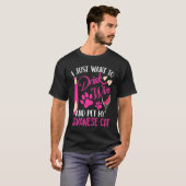 Wijn drinken en mijn Javaanse kat aaien Kat Moeder T-shirt (Voorkant volledig)