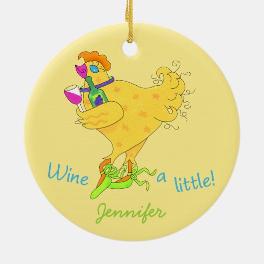 Wijn een kleine chick Power Yellow Whimsy Keramisch Ornament (Achterkant)