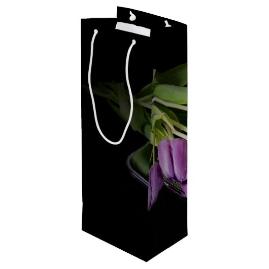 Wijn en paarse tulpen wijn cadeautas (Achterkant Gekanteld)