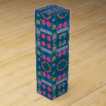 Wijn Gift Box Floral Wijn<br><div class="desc">Wine Gift Box Iets voor iedereen biedt aangepaste, gepersonaliseerde cadeaudoos voor wijn, speciaal voor dat speciale moment met je geliefden. Deze unieke cadeaudoos zal indruk maken op je vrienden en familie. Terwijl u hier reeds bent, kunt u andere verwante badkamerartikelen zoals douchegordiners, zeepdispensers, badmatten, badsets, kleurrijke kindergordijnen, badweegschalen, mannen douchegordijnen,...</div>
