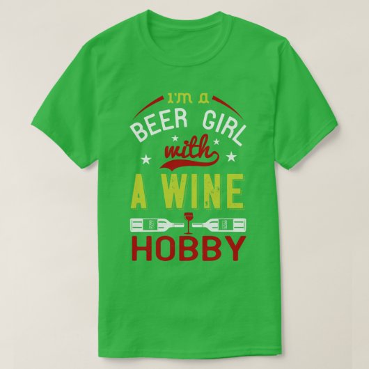 Wijn in een biermeisje met een wijnhobby t-shirt (Design voorkant)