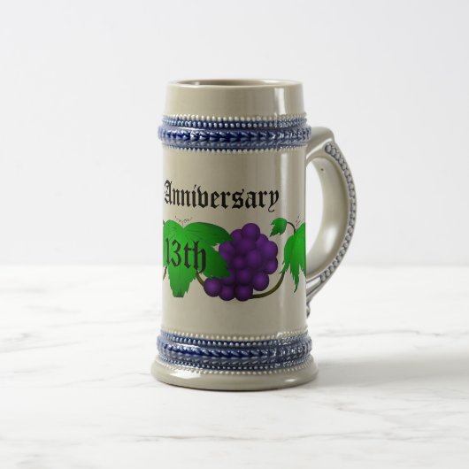 Wijn Jubileum Stein 13e Bierpul (Voorkant rechts)