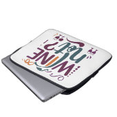 Wijn niet? Laptop Sleeve (Voorkant onderkant)