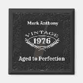 Wijn verouderd tot perfecte verjaardag magneet (Voorkant)