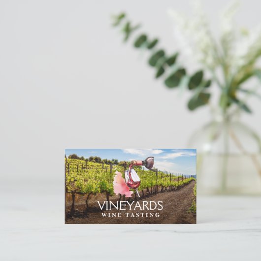 Wijnfles en glazen Waterverf | wijngaard Visitekaartje (Staand voorkant)