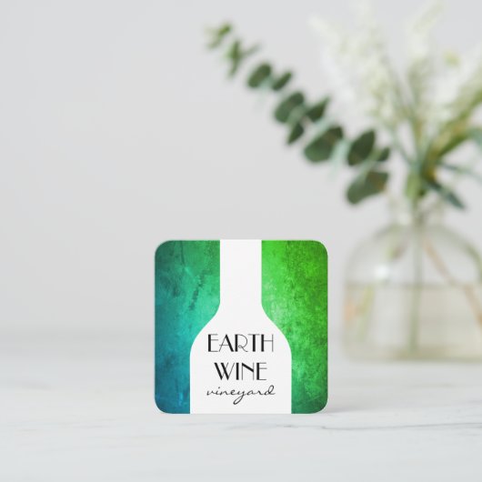 Wijnflesje Chic Green Rustic Background Vierkante Visitekaartje (Staand voorkant)