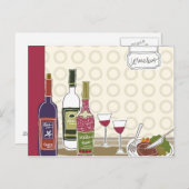 Wijnflessen met wijngaarden op tafel briefkaart (Voorkant / Achterkant)