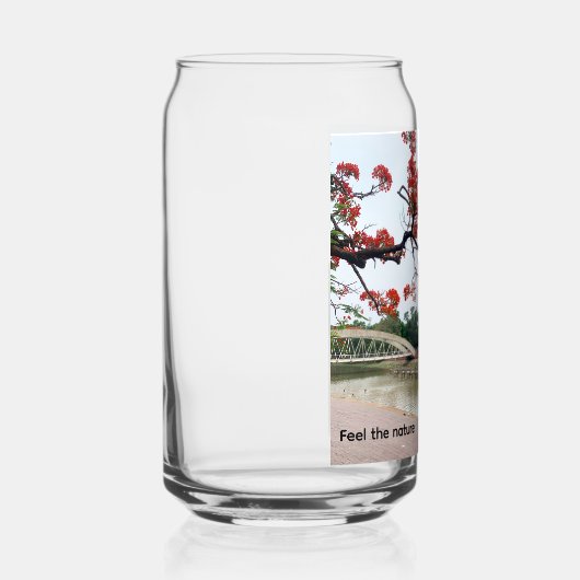 wijnglas blikvorm glas (Rechts)