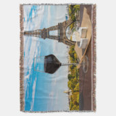 Wijnglas met brieskaas op Eiffeltoren Deken (Voorkant Verticaal)