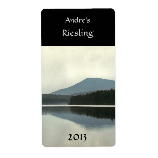 Wijnlabel Mountain Pond Etiket (Voorkant)