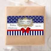 Wijnlabel Navy White Anchors Stripe Red Bow Party Etiket (Insitu)