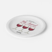 Wijnmakerij glazen fles rode wijn proeven wijngaar papieren bordje (Gekanteld)