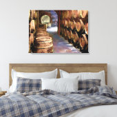 Wijnvaten in de wijnkelder canvas afdruk (Insitu (Slaapkamer))