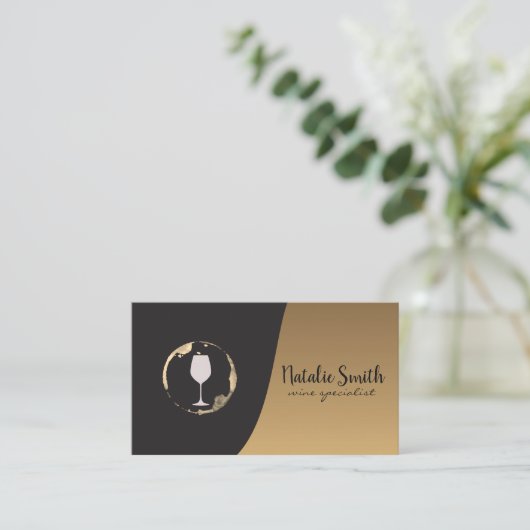 Wijnvlek en Glas | Klassiek Zwart Goud Visitekaartje (Staand voorkant)