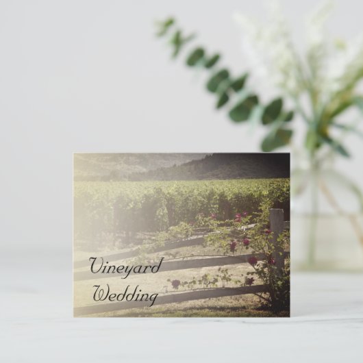 Wijnwerij en Roos hek bruiloft Opslaan Datum Aankondigingskaart (Staand voorkant)
