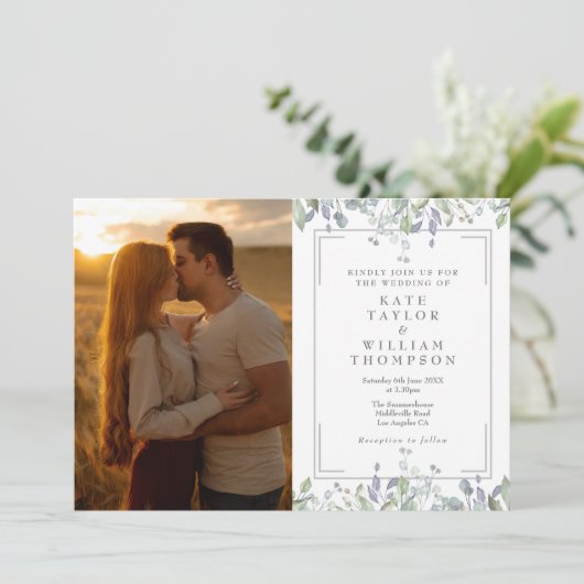 Wijze en Lila bloemenfoto alles in één bruiloft Kaart (Staand voorkant)