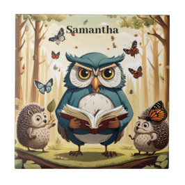 Wijze oude uil, vlinders, egels Bewerkbare naam Tegeltje