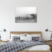 Wilbur & Orville Wright in 2e aangedreven machine Canvas Afdruk (Insitu (Slaapkamer))