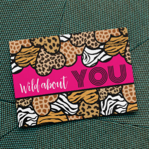 Wild About You Pink Animal Print Hearts Valentijn Feestdagenkaart