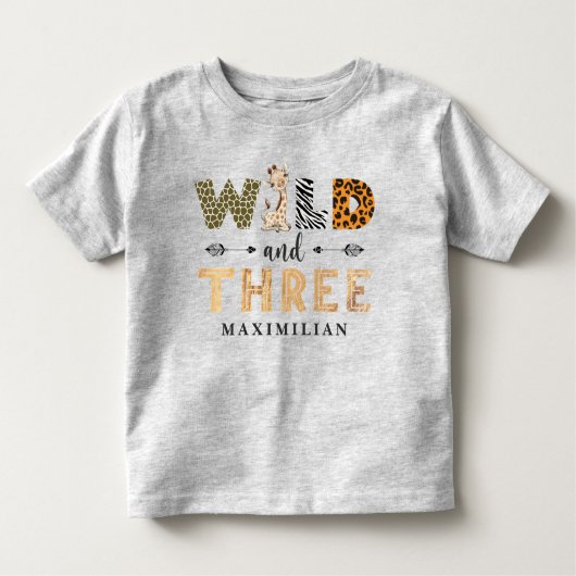 Wild and Three Birthday Safari Giraffe Baby Toddle Kinder Shirts (Voorkant)