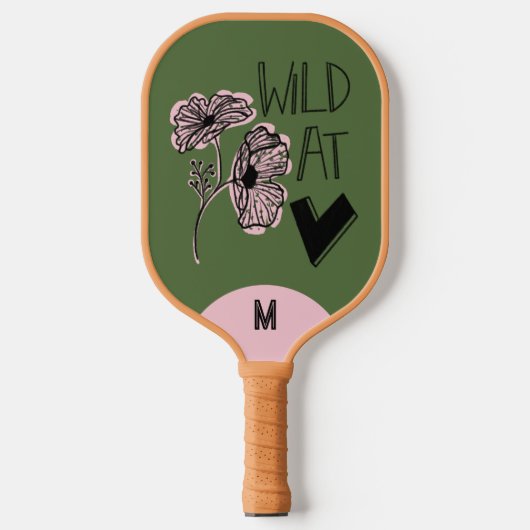 Wild At Heart Whimsical Pink Pickleball Paddle (Voorkant)