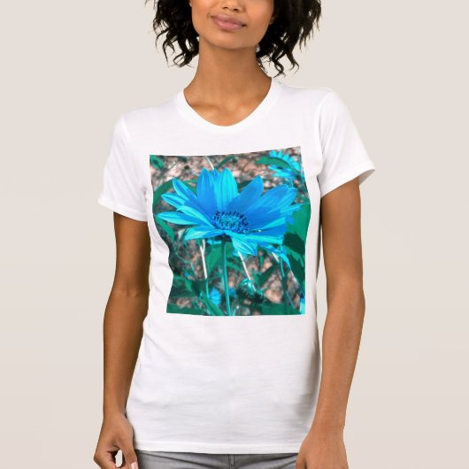 Wild Blue Sunflower T-Shirt (Voorkant)
