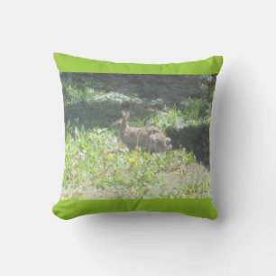 Wild Bunny Pillow Kussen