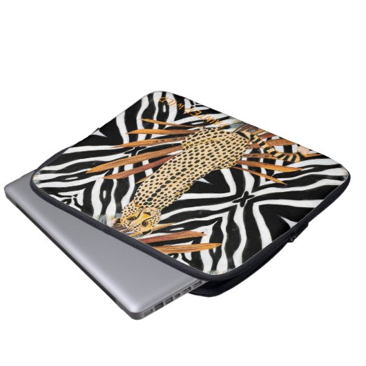 Wild Cheetah Laptop Sleeve (Voorkant onderkant)