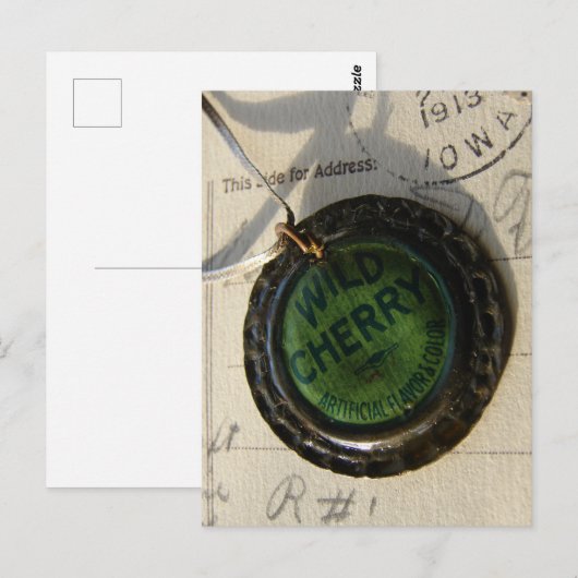 Wild Cherry Bottle Cap Necklace Still Life  Briefkaart (Voorkant / Achterkant)