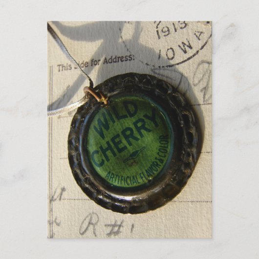 Wild Cherry Bottle Cap Necklace Still Life  Briefkaart (Voorkant)