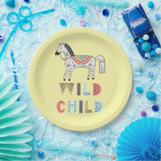 Wild Child Scandinavian Horse Pastel Yellow Papieren Bordje (Feest)