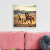 Wild Companions at Sunset – Running Horse Wall Art Canvas Afdruk (Insitu (Woonkamer))