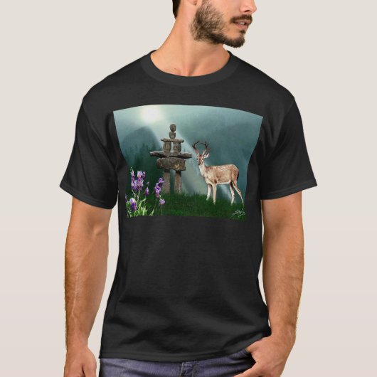 Wild Deer & Inukshuk Wilderness Gift Item T-shirt (Voorkant)