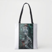 Wild Elegance: de Zebra met het wijnglas Tote Bag (Voorkant)