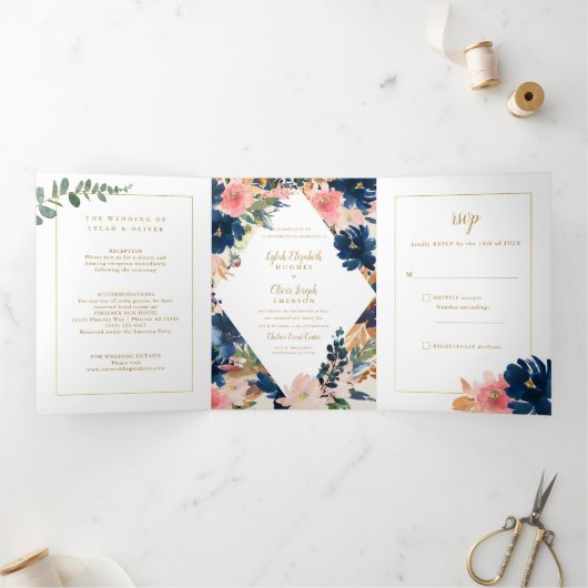 Wild Elegance | Navy Blush & Gold Wedding Drieluik Uitnodiging (Binnen)