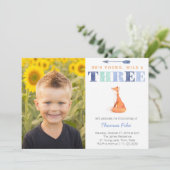 Wild en Drie, Fox 3e verjaardagsfeest voor Jongen Kaart (Staand voorkant)