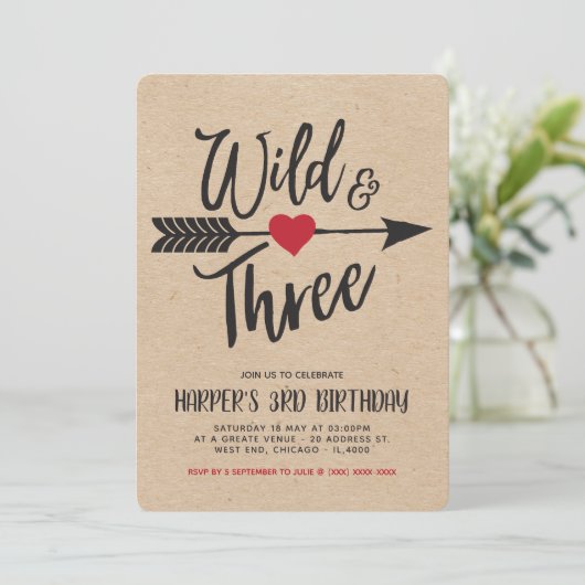 Wild en drie moderne derde jaar verjaardag kaart (Staand voorkant)